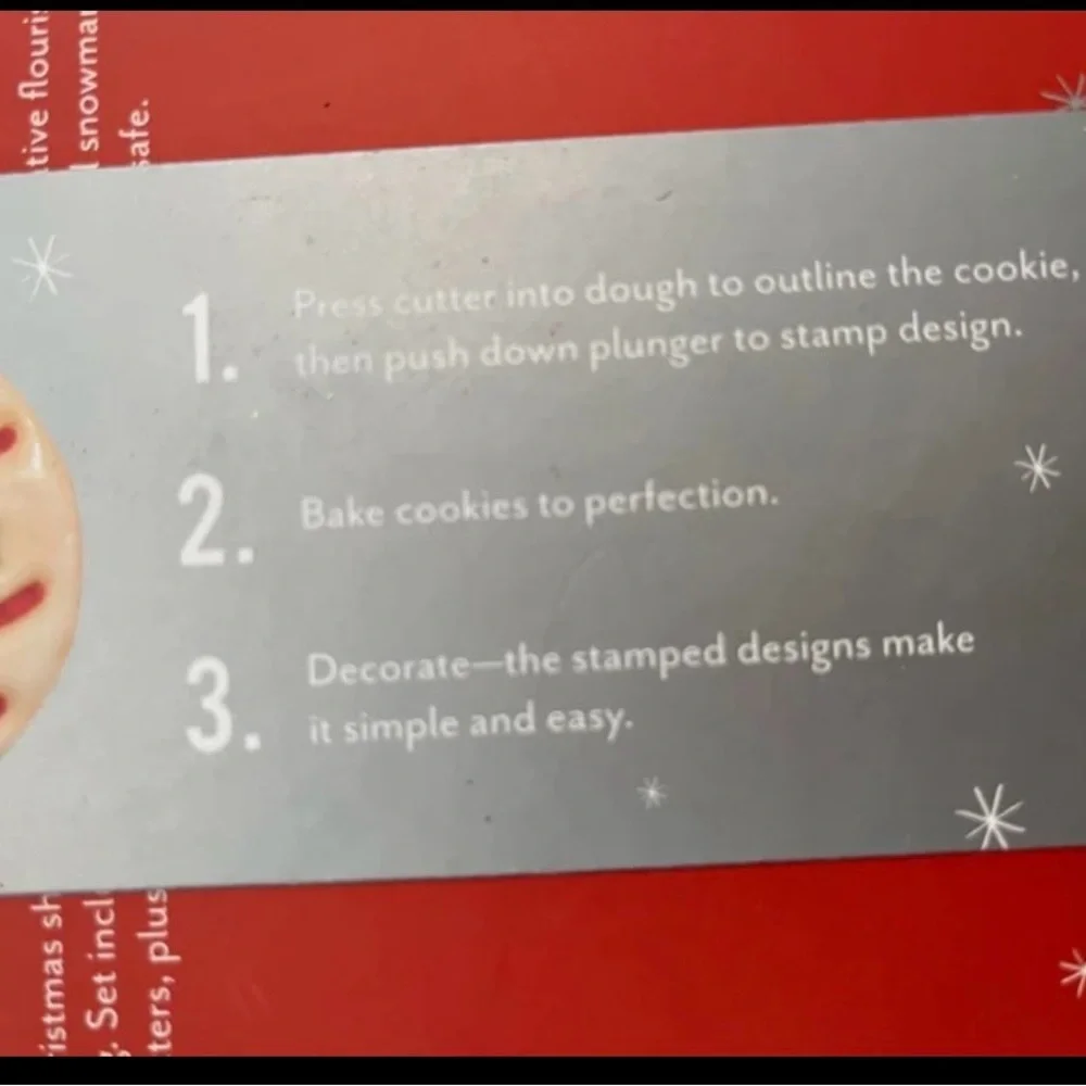 Sur La Table Christmas Cookie Cutters New in Package Set 4